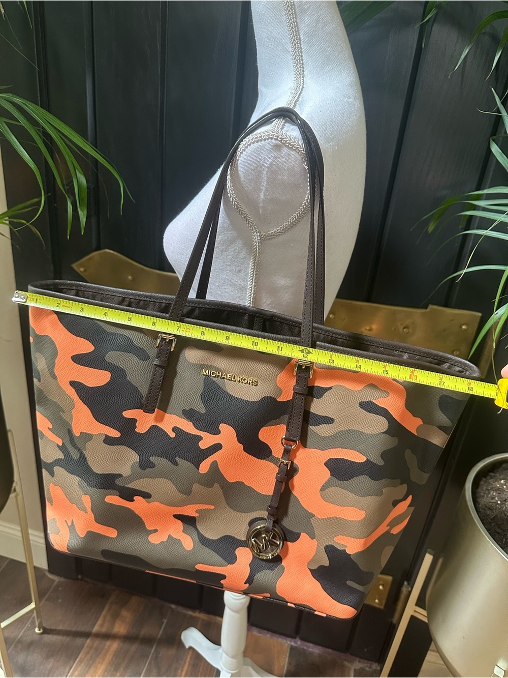 Unused MICHAEL KORS JET SET TRAVEL TOTE SHOULDER BAG POPPY CAMOUFLAGE ORANGE XL - Picture 3 of 11